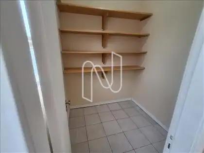  Quarto (DCE)