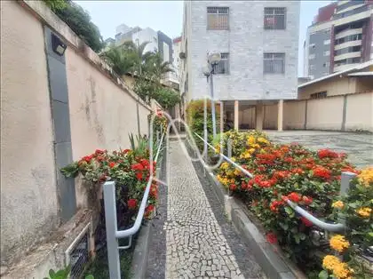 Entrada (Social) 