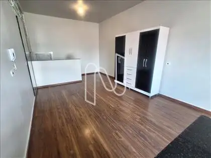 Quarto (Outro Ângulo) 