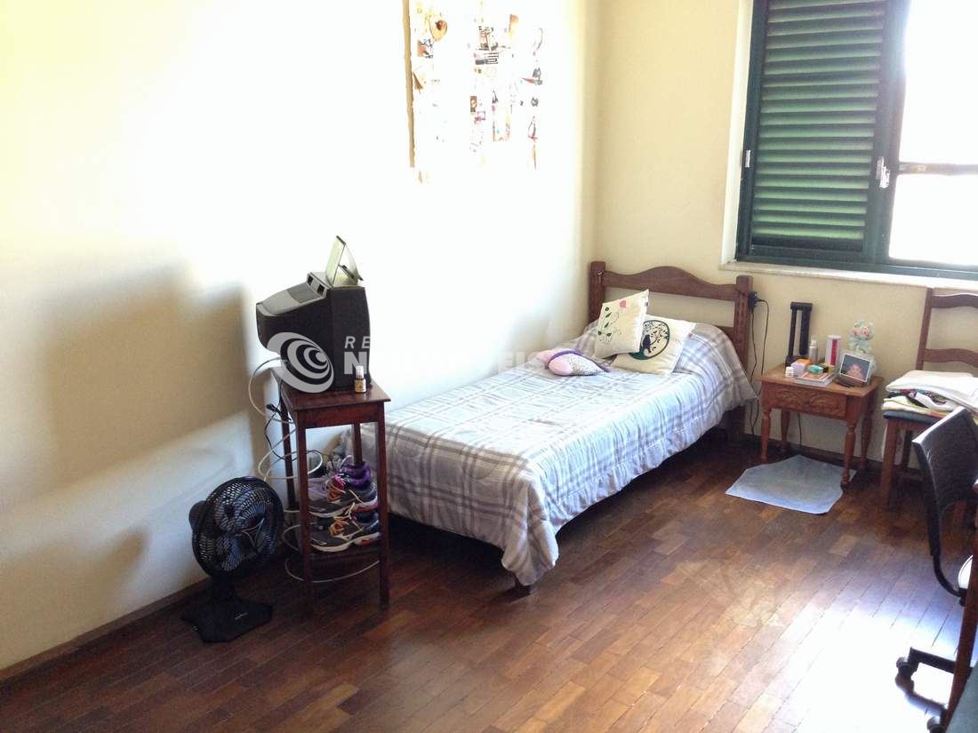 Quarto 01