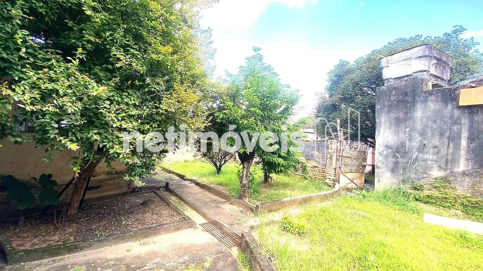 Fundos da casa outro ângulo