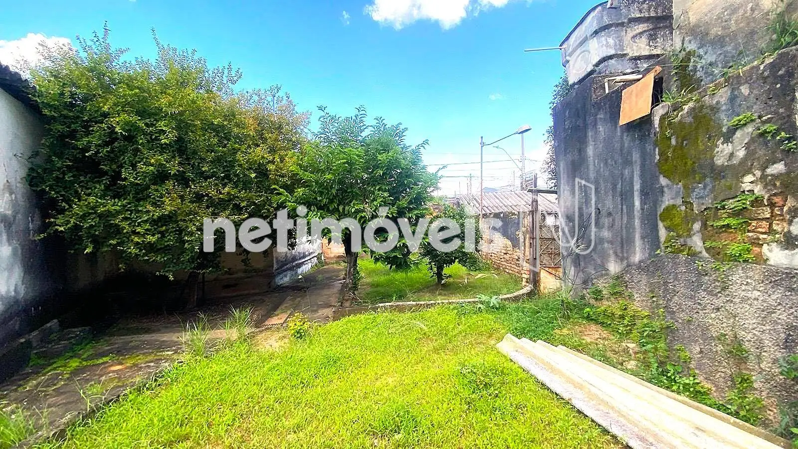 Fundos da casa outro ângulo