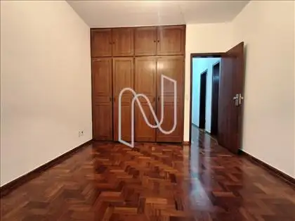  Quarto (Suíte) (Outro Ângulo) 