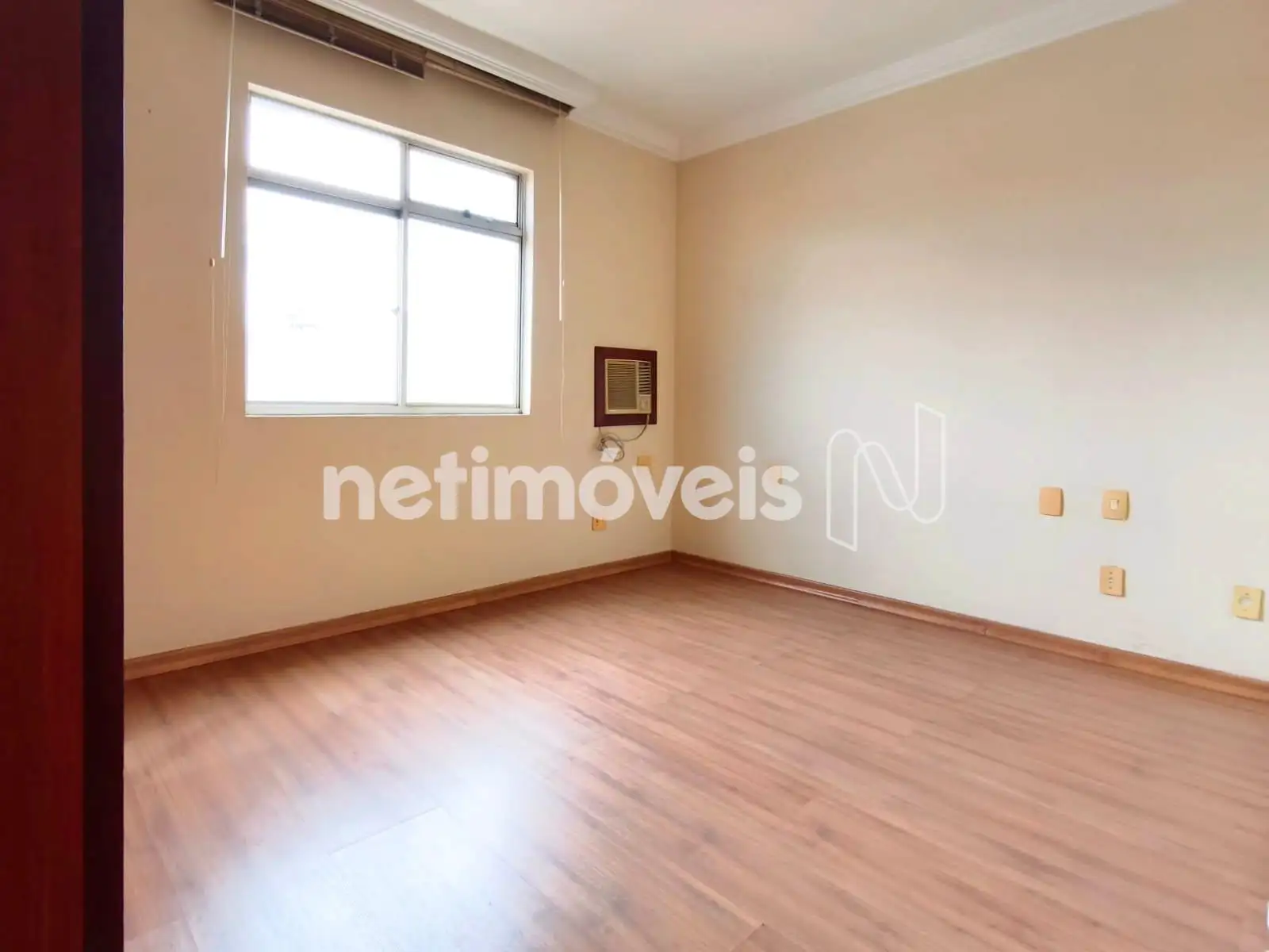 Quarto 01