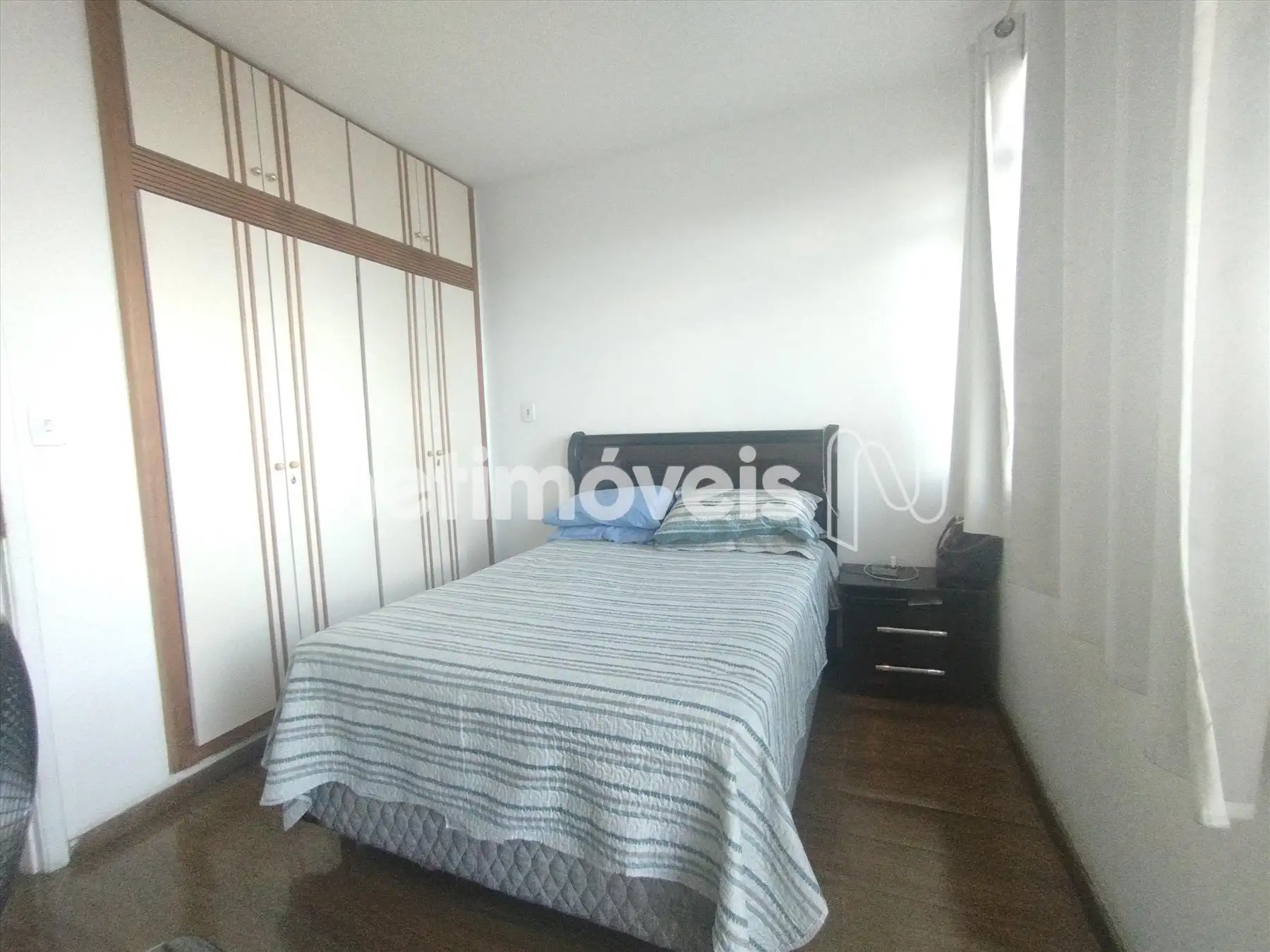 F12 - quarto suíte foto 1