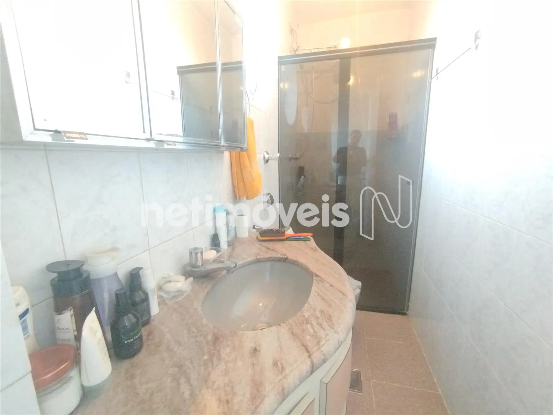 F14 - banheiro suíte