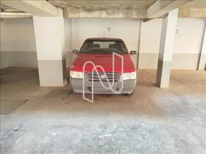F17 - vaga de garagem foto 1