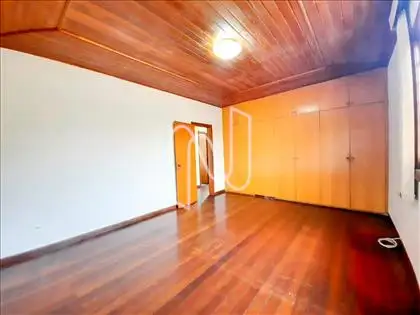 Quarto 02 