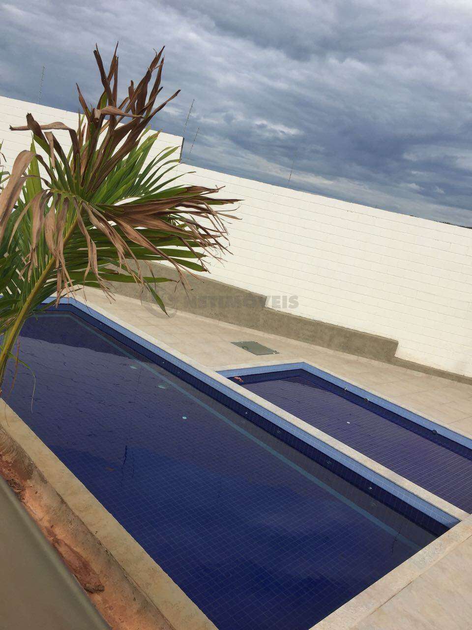  Piscina 