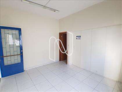 SALA DE ESPERA MAIS UM ÂNGULO 