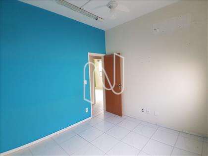 SALA 04 