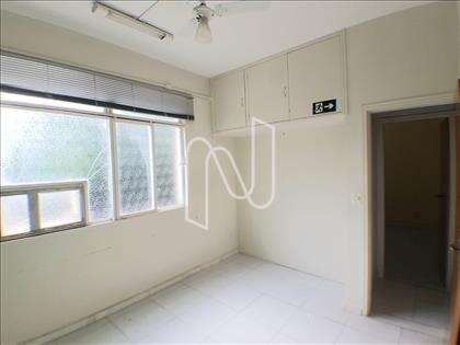 SALA 03 OUTRO ÂNGULO 