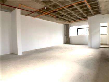 SALA OUTRO ANGULO
