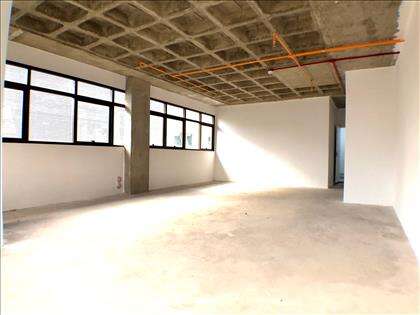 SALA OUTRO ANGULO