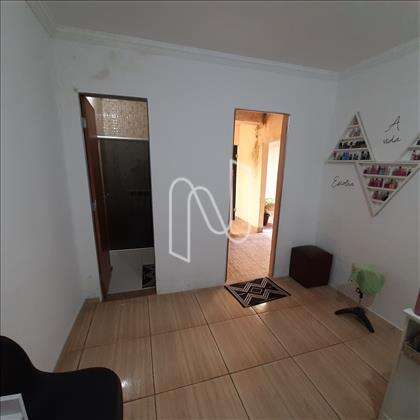 Quarto 03 (Suíte) 