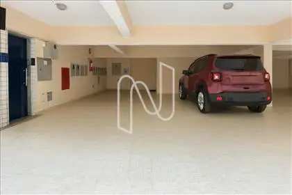  3 vagas de garagem paralelas