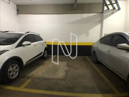 Uma das Vagas de Garagem 