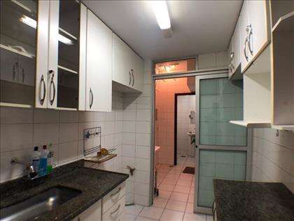 Cozinha com Armários