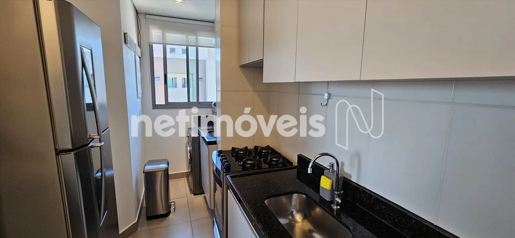 Cozinha/ Área de serviços