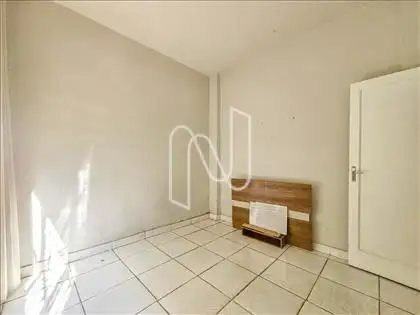   Quarto 02