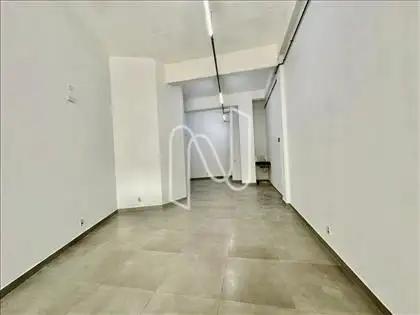 Loja F2 
