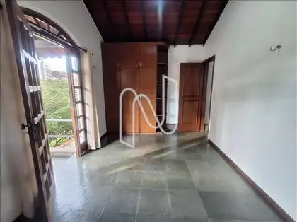 Quarto 1 (2º Pav) (Outro Ângulo) 
