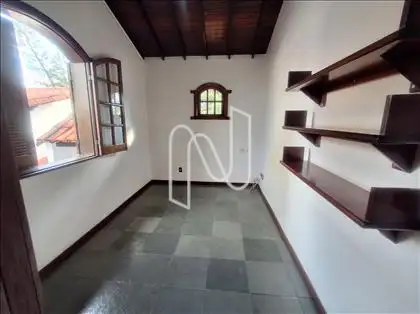 Quarto 2 (2º Pav) 