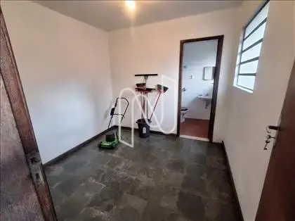 Quarto (DCE) 1 