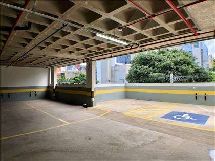 PRÉDIO VAGAS DE GARAGEM