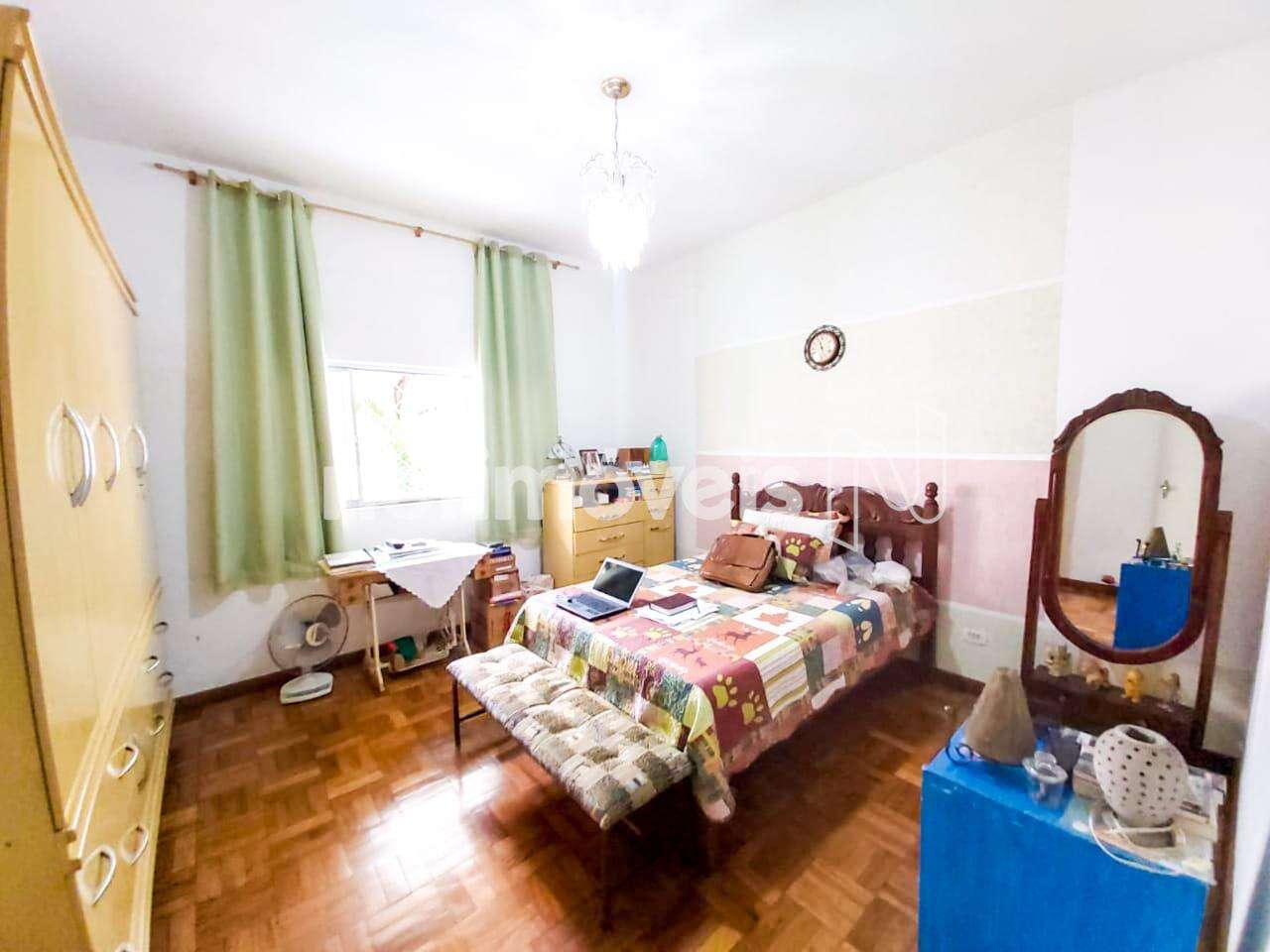 Quarto 02 de ótimo tamanho