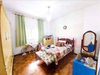 Quarto 02 de ótimo tamanho 