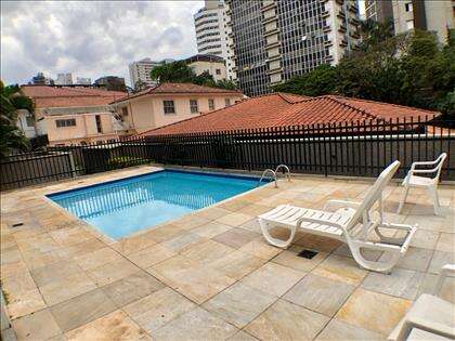 Prédio - Piscina