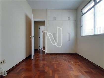 Quarto 02 outro ângulo  