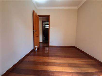  QUARTO 3 OUTRO ANGULO