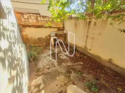 Casa 02 - Quintal Fundos
