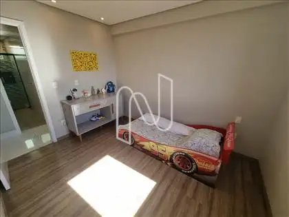 Quarto 01  