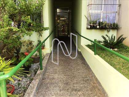 Entrada com Jardim