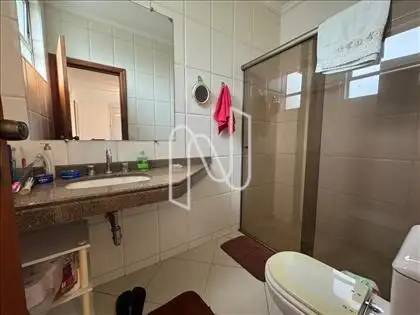 Banho Suíte 4