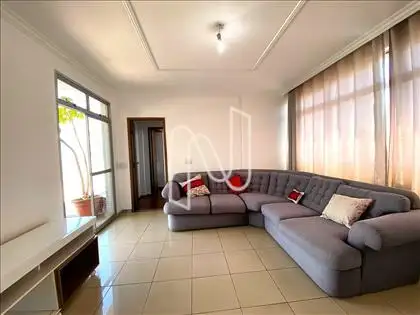 Sala segundo pavimento 