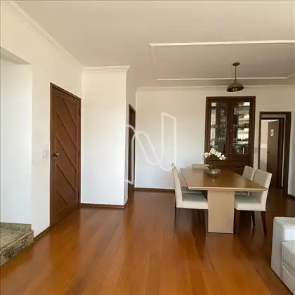 Sala primeiro piso outro ângulo 