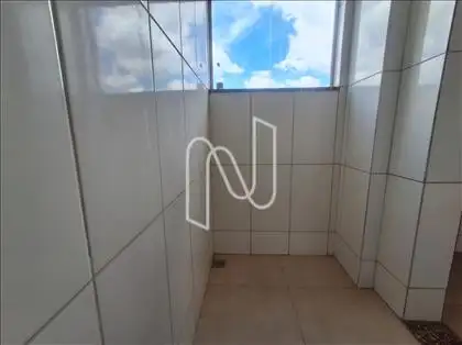 Área de Serviços