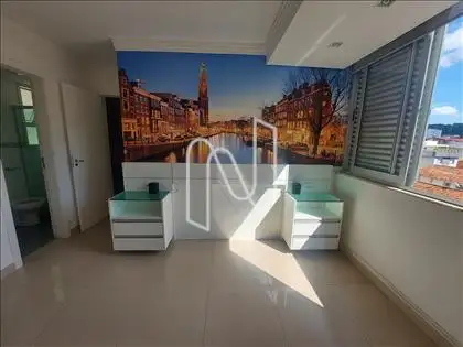 Painel e Criados (Quarto Suíte) 