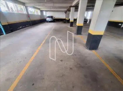 Vagas (Garagem) (Outro Ângulo) 