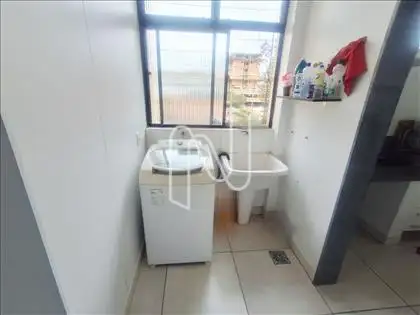 Área de Serviços