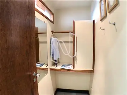 Closet 