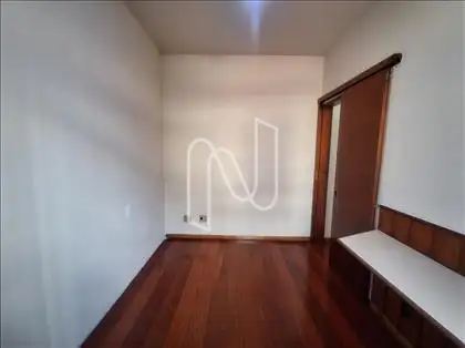 Quarto 1 (Outro Ângulo) 