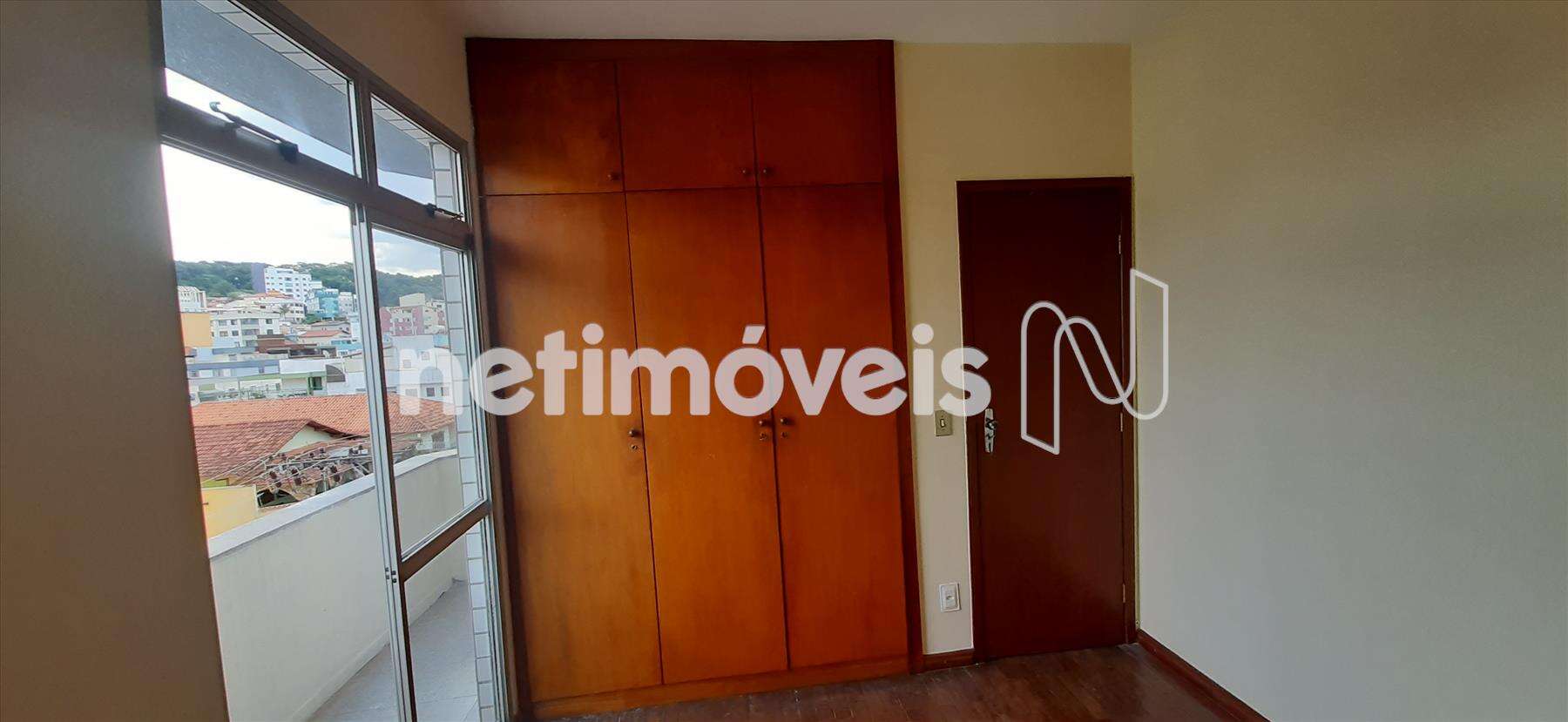 Quarto 1 com Varanda 
