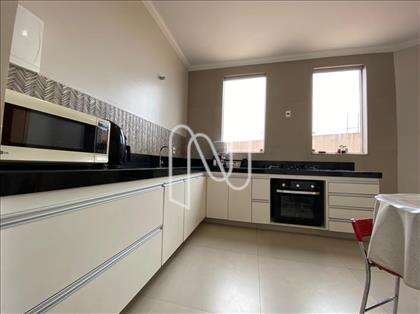   Cozinha (outro ângulo)