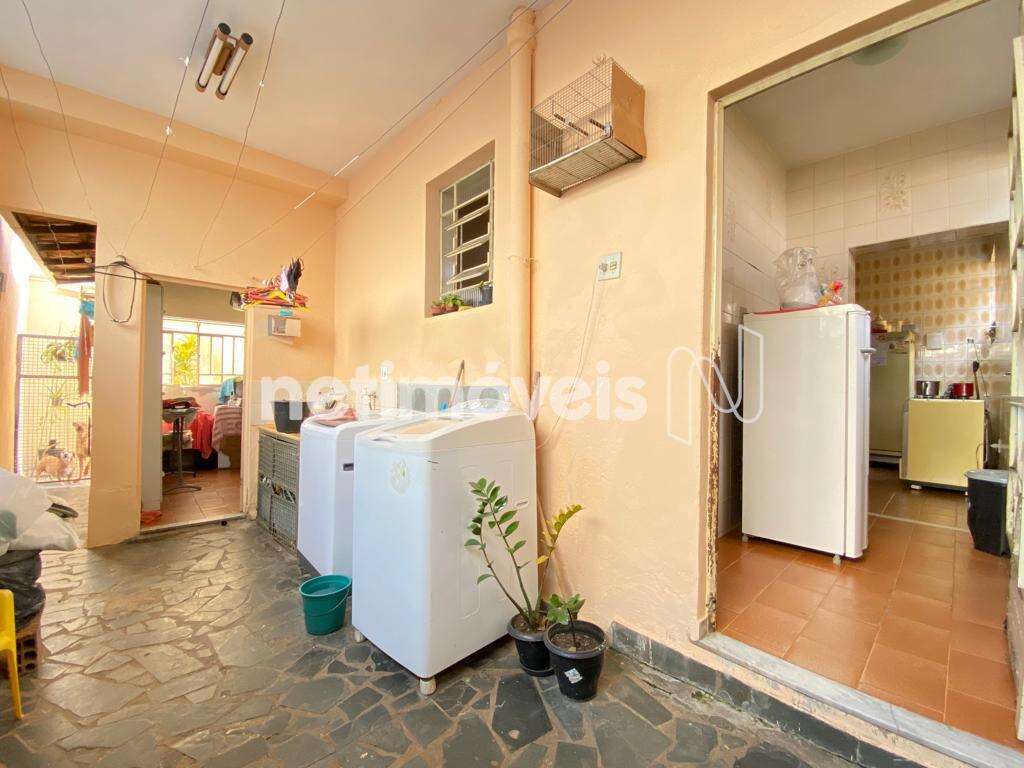 Casa 1º Nível - Área de serviços/quarto anexo