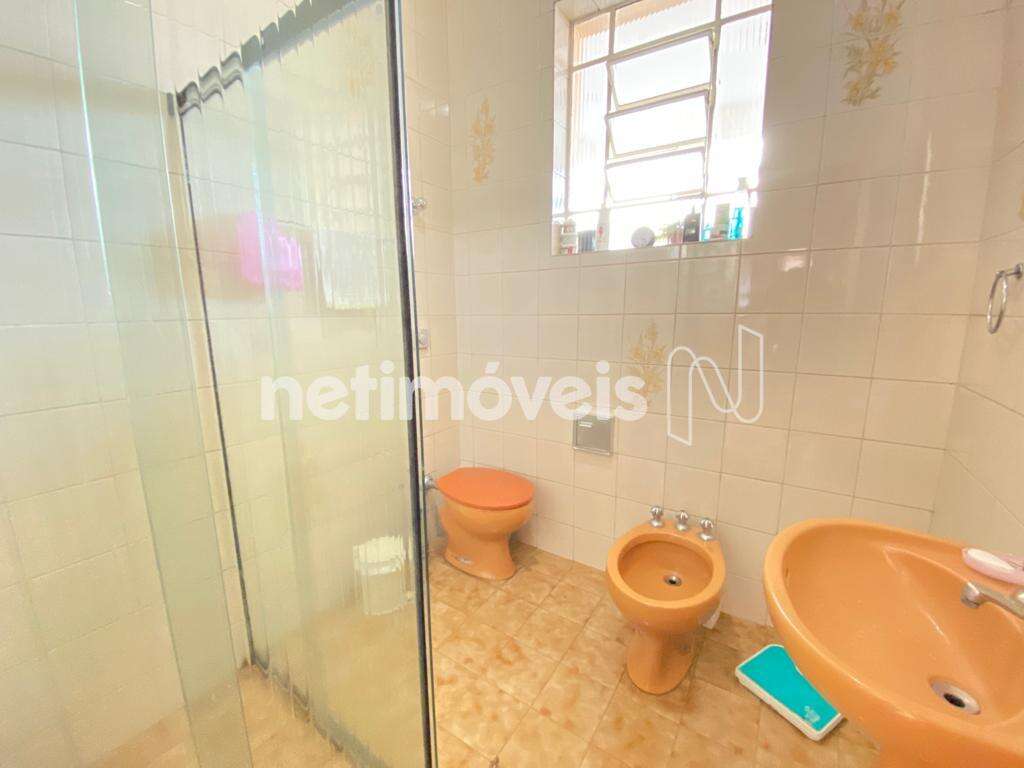 Casa 1º Nível - Banho social